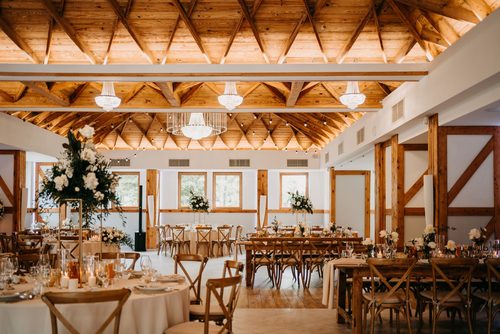 The Kryształowa hall with long tables running the length of the room